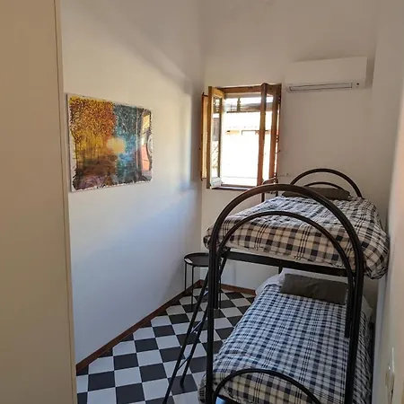 A - Etna - Black And White